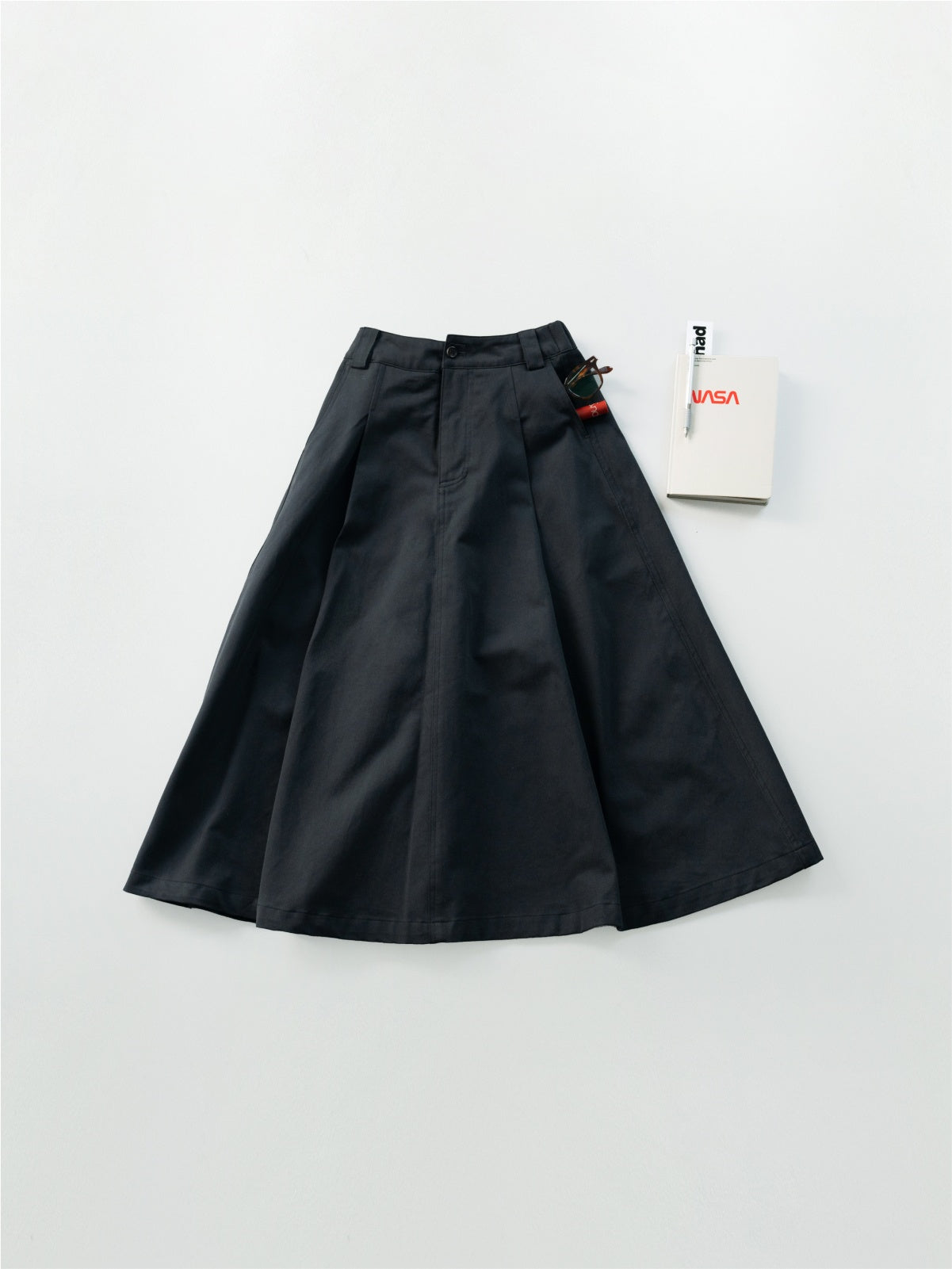 (W)Relaxed Flare Chino Skirt (Black)