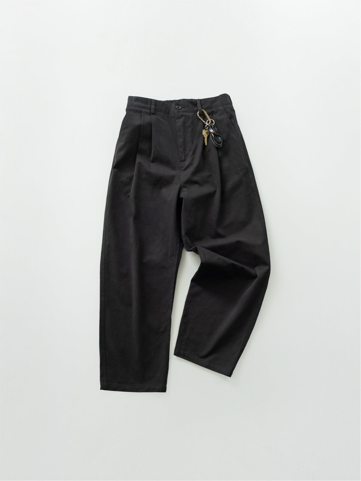 City Worker Pin-tuck Trouser (Black)