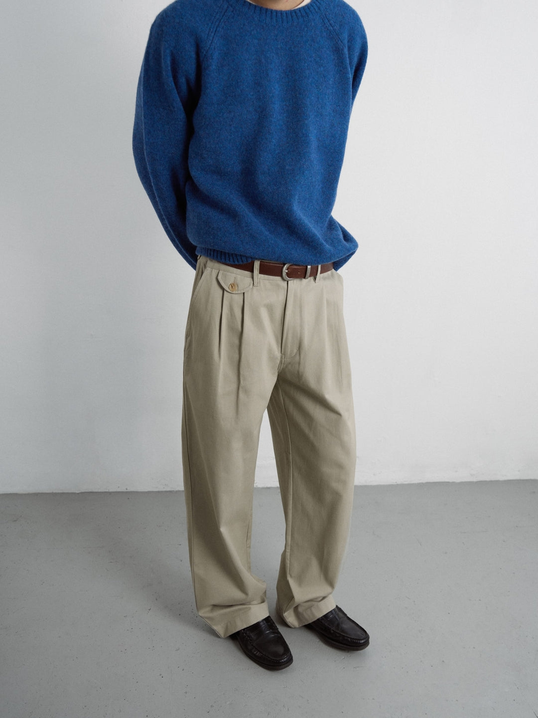 Everyday Pin-tuck Chino Pants (Beige)