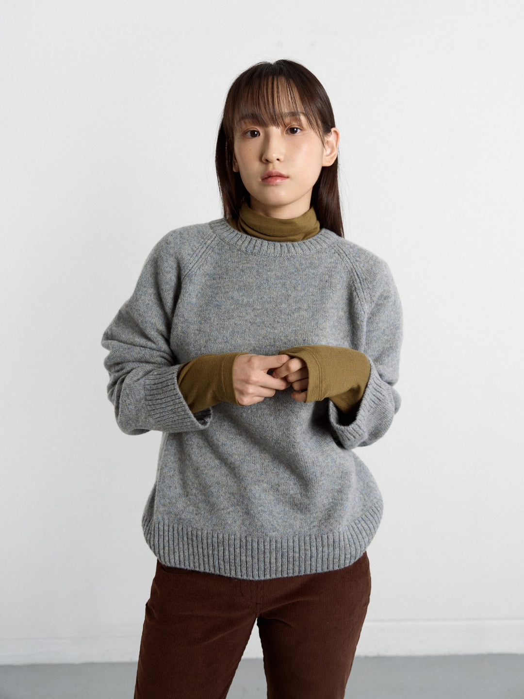 Shaggy Dog Round Knit (Grey)