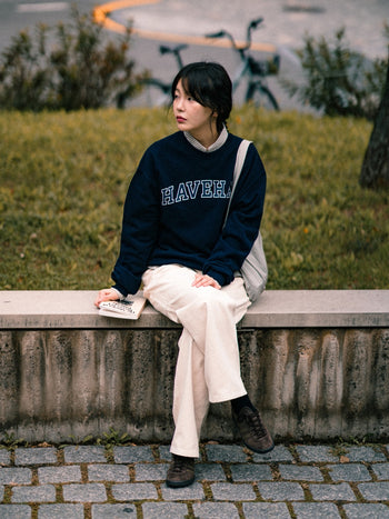 Classic Slab Logo Sweatshirts (Navy)