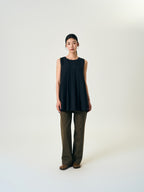 Pleats Sleeveless Top (Black)