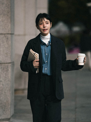 City Wool Pin-tuck Trouser (Charcoal)