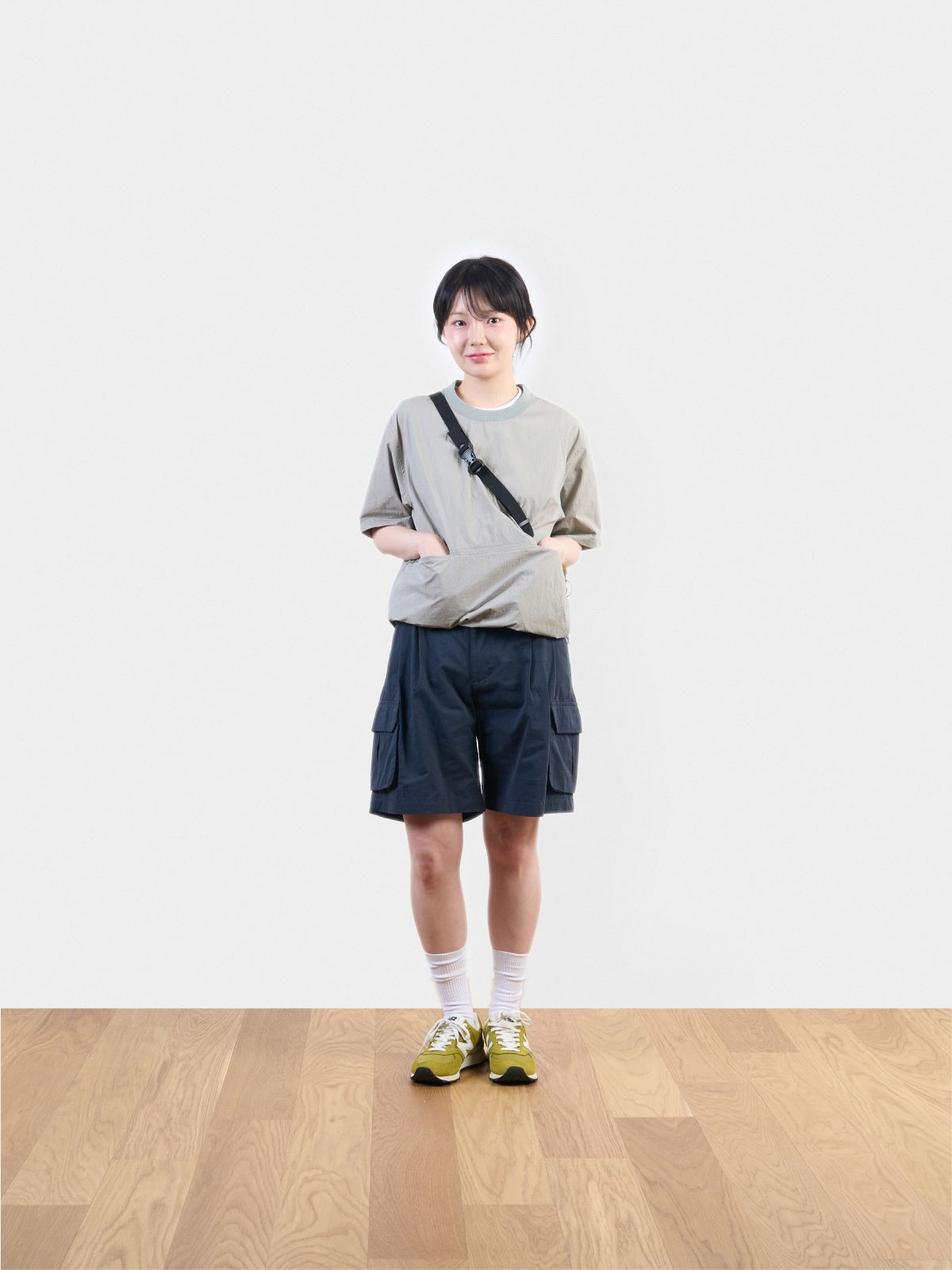Utility Pin-tuck Cargo Shorts (Navy)