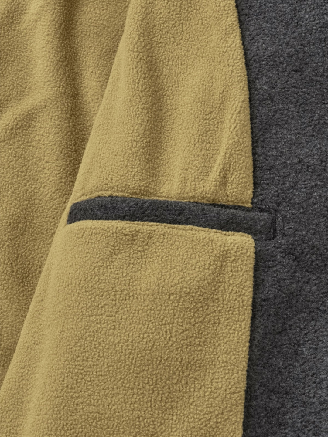 Two-tone Strap Fleece Jacket (Charcoal)