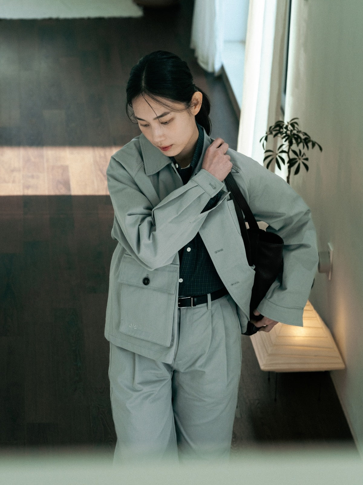 City Worker Pin-tuck Trouser (Blue Gray)