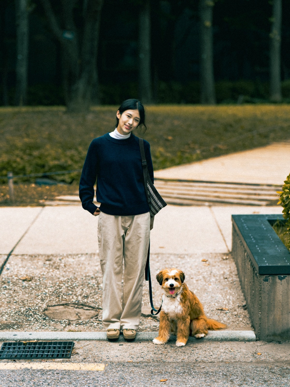 Yak Wool Crewneck Sweater (Navy)